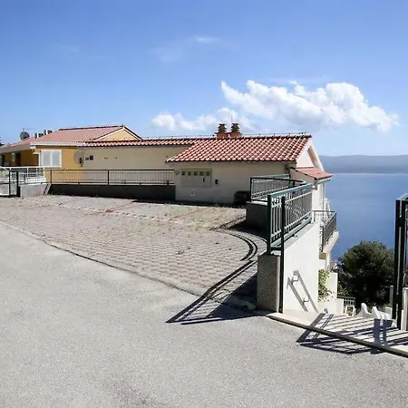 Via Sol Mit Swimmingpool Apartman Mimice