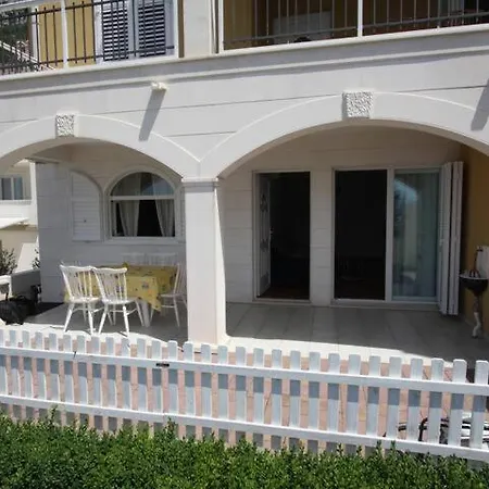 Via Sol Mit Swimmingpool Apartment *