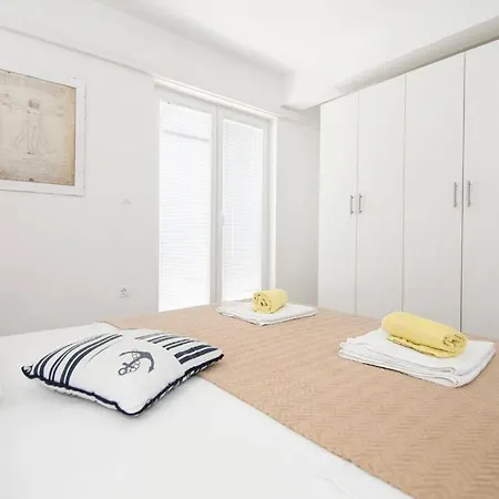 Via Sol Mit Swimmingpool *