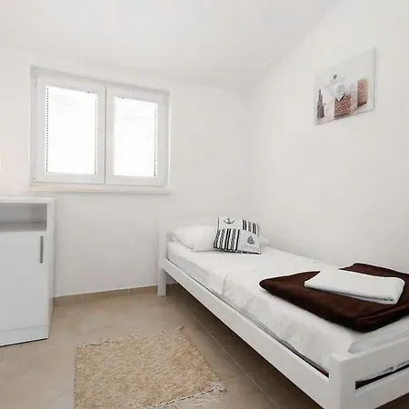 Via Sol Mit Swimmingpool Appartement *